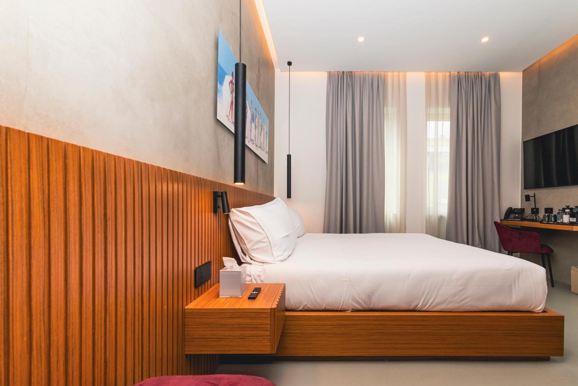 J Maluni City Hotel Roma Ngoại thất bức ảnh